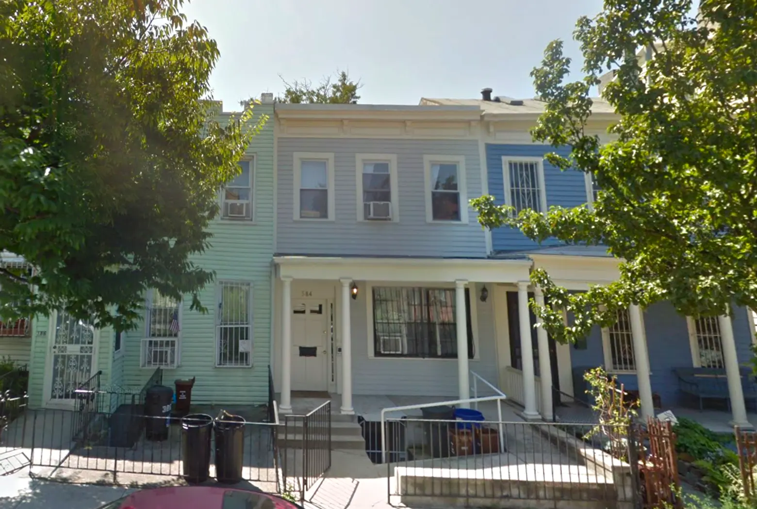De Blasio secured mortgages for his Park Slope homes from bank tied to dubious deal with city