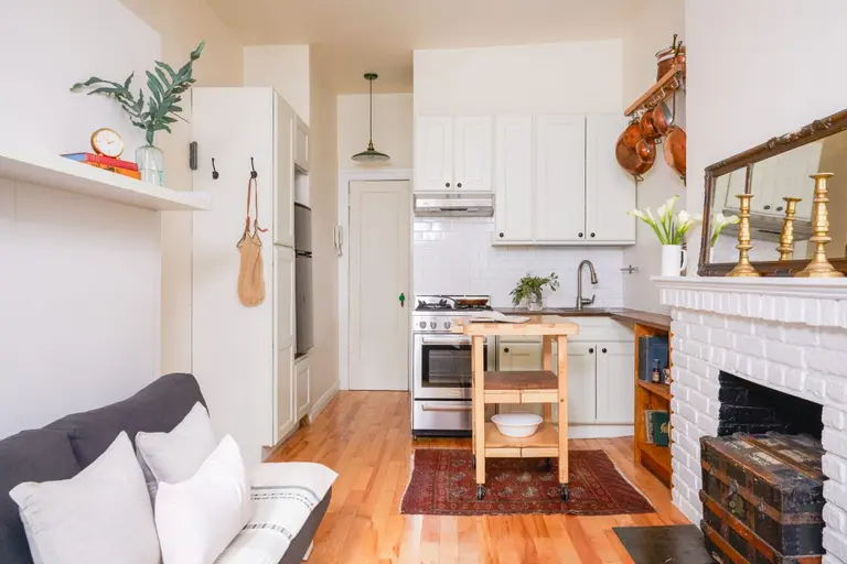 Fabled 242-square-foot West Village ‘Wee Cottage’ is back on the market for $429K