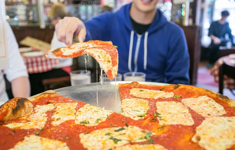 Contest calls on New Yorkers to eat a slice of pizza in every borough in one day, using only public transit