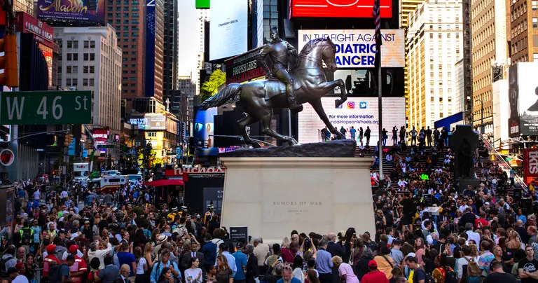 Artist Kehinde Wiley unveils ‘Rumors of War’ sculpture in Times Square
