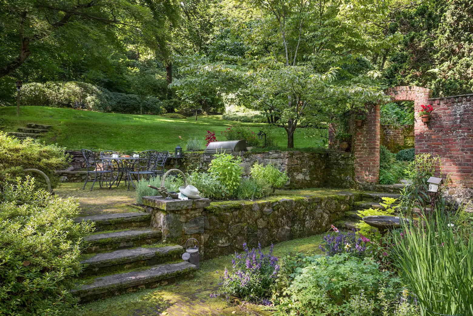 50 Cricket Lane, cool listings, dobbs ferry, westchester, gardens, pools