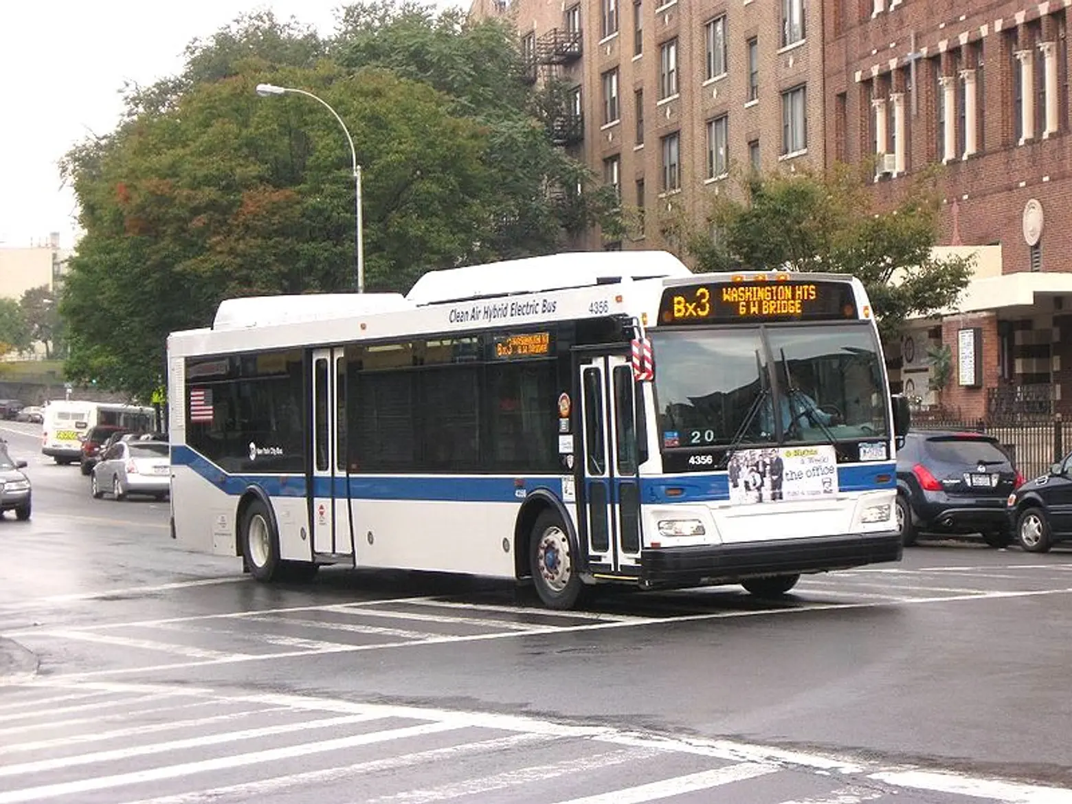 400 bus stops in the Bronx to be cut as part of major network redesign