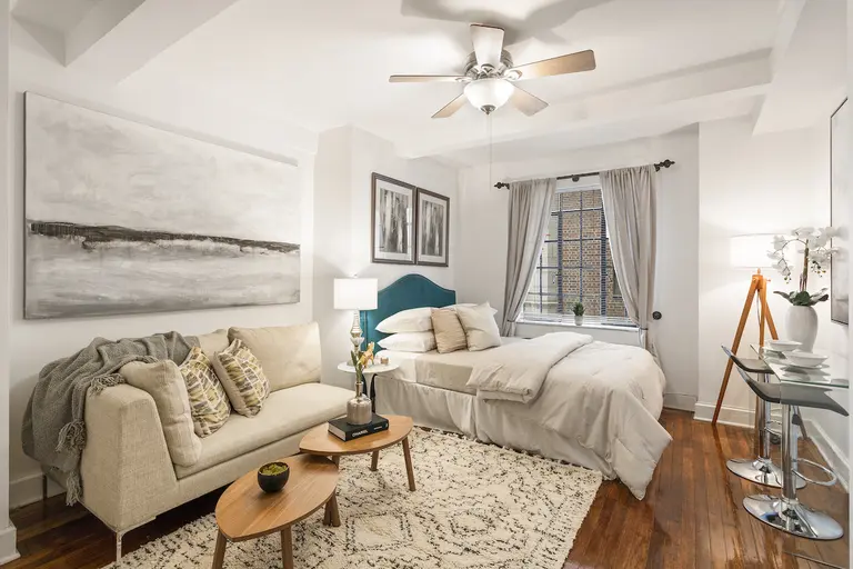 This $275K Tudor City studio co-op is in one of the world’s first residential skyscrapers