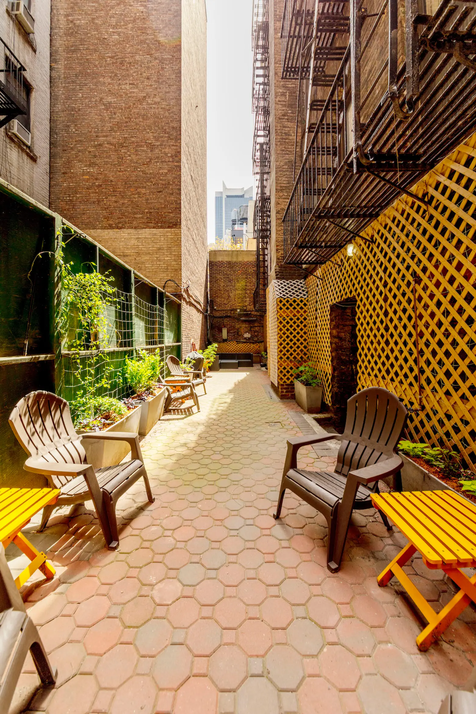 349 West 44th street, cool listings, hell's kitchen, clinton