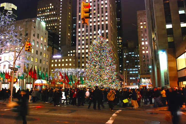 After holiday street closures, some city leaders say Rockefeller Center should remain car-free