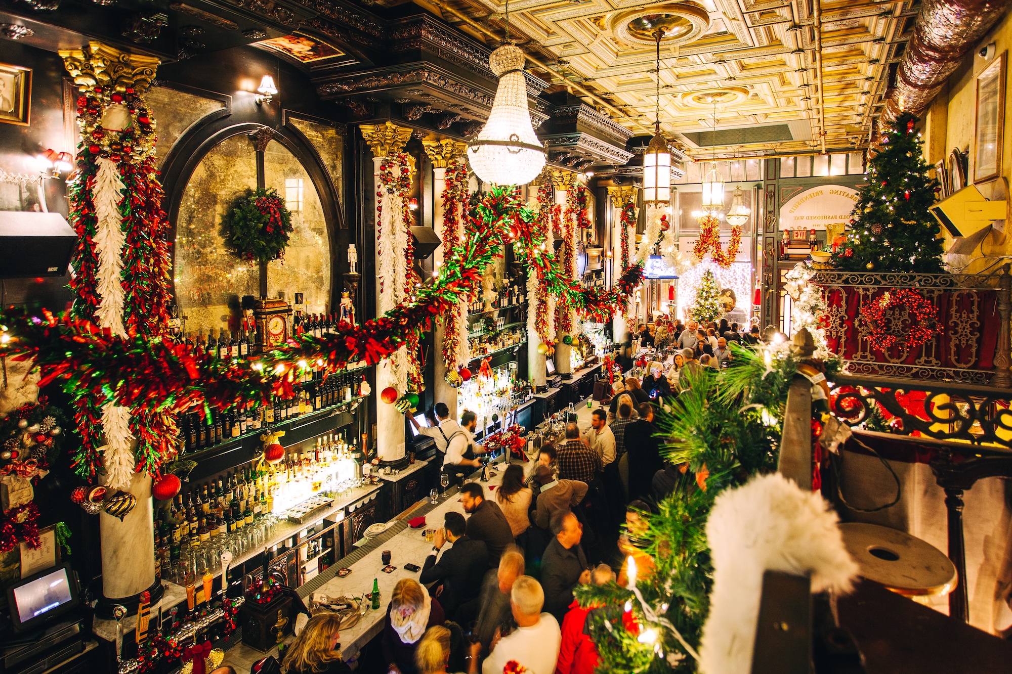 NYC's 11 Most Festive Bars And Restaurants | 6sqft