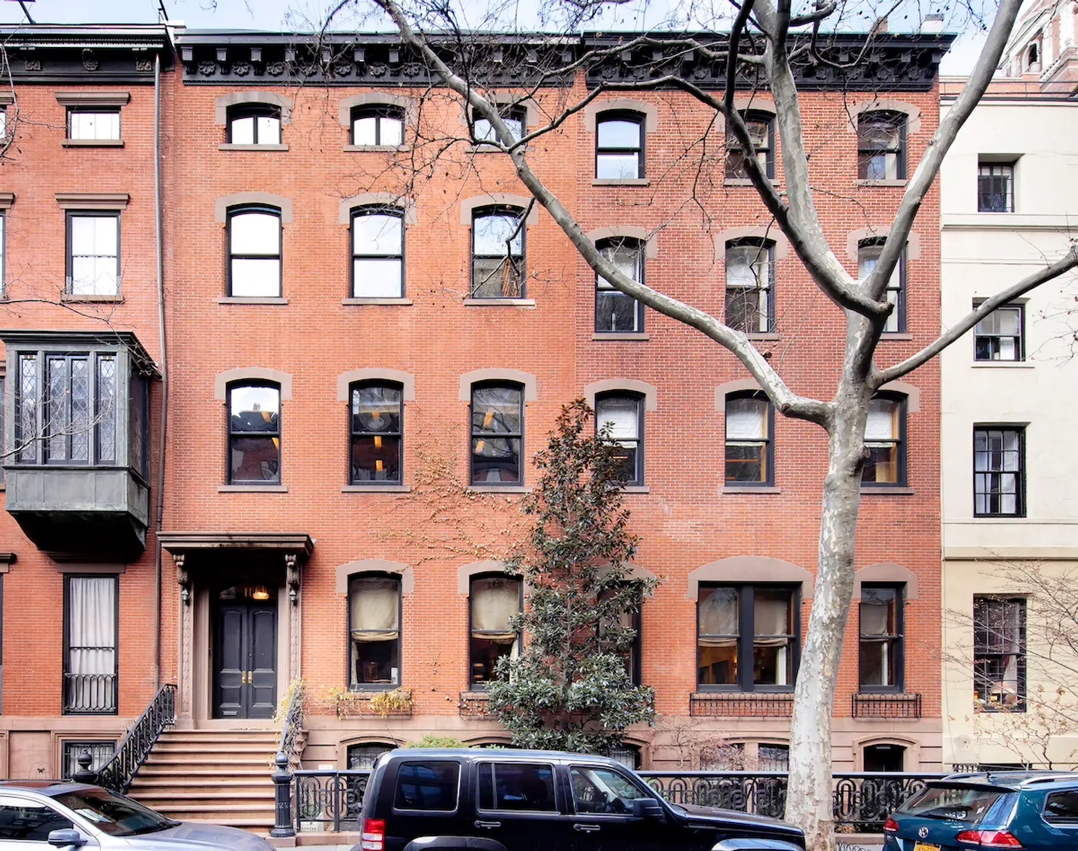 Milbank House, Milbank mansion, cool listings, 11 West 10th Street, townhouses, greenwich village, Gilded Age, trophy homes