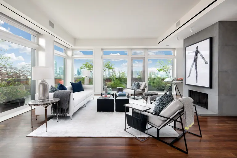 Meryl Streep’s waterfront Tribeca penthouse finds a buyer for $15.8M
