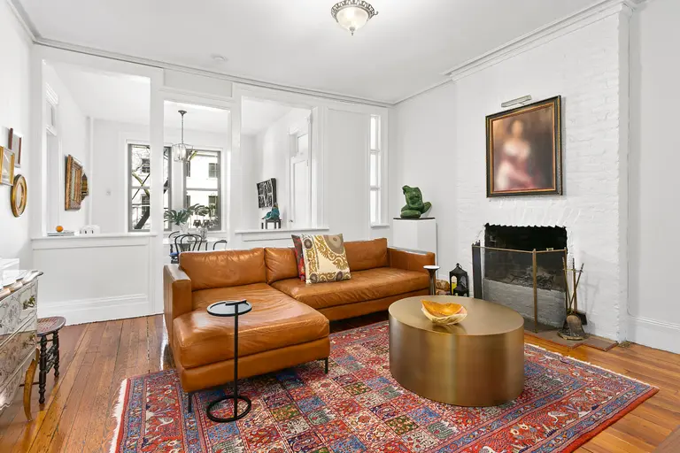 For $6.5K/month, this Chelsea brownstone apartment offers charm and flexibility