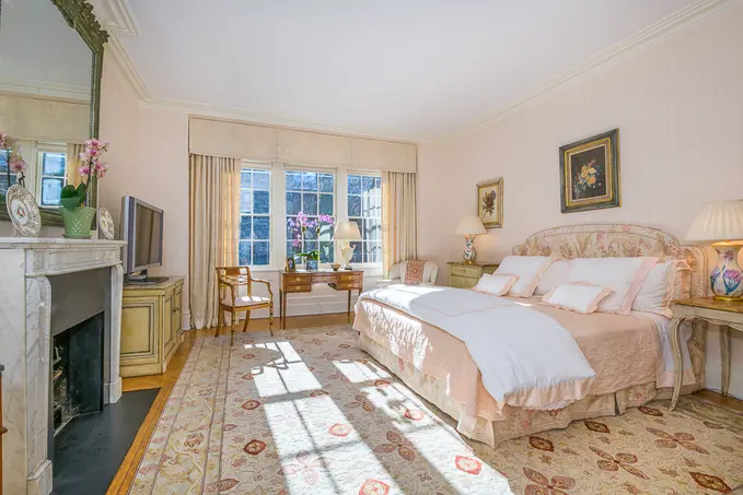 For $7.5M, George S. Kaufman's one-time 'European' townhouse on the ...