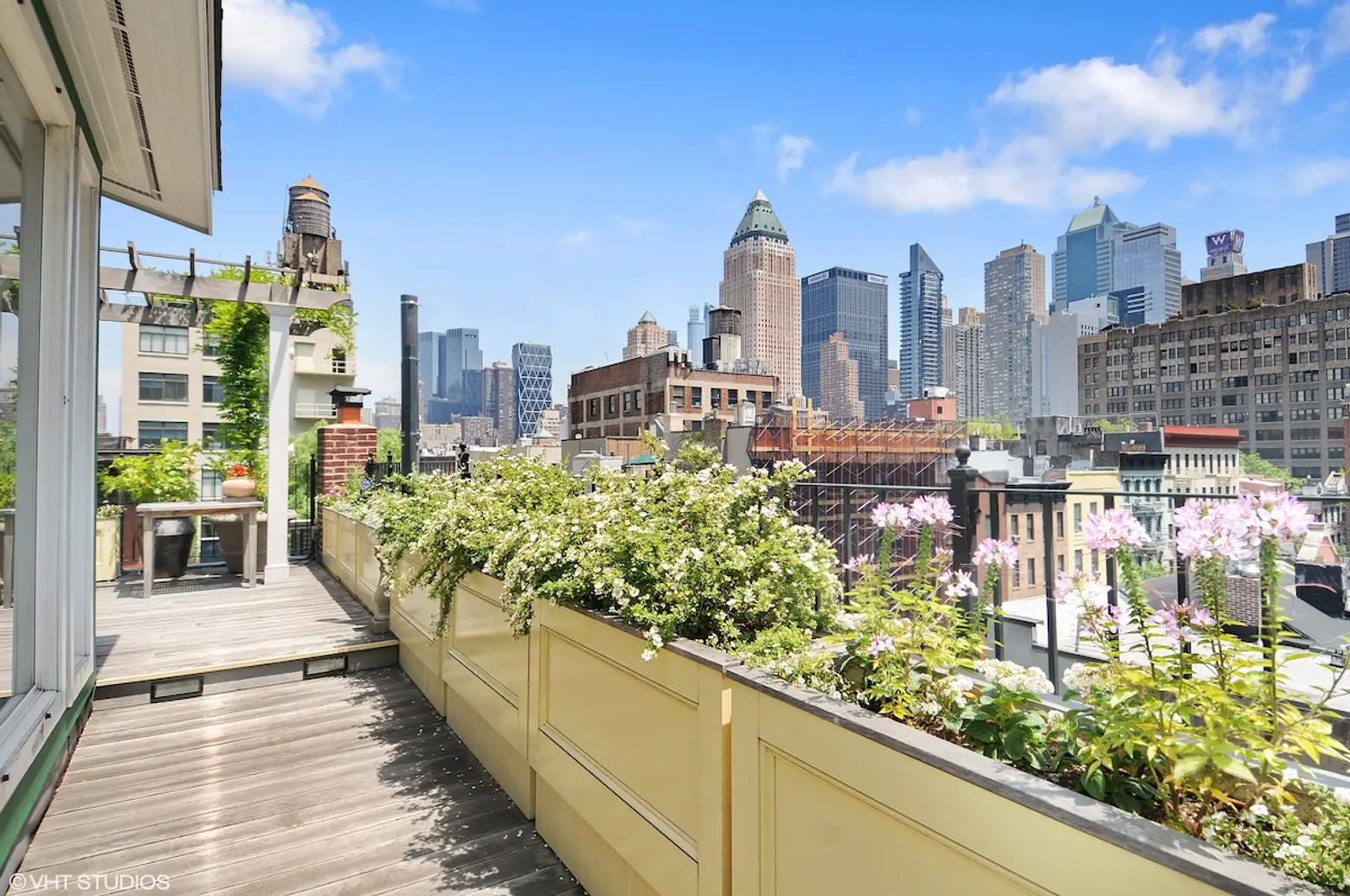 438 West 44th Street, cool listings, townhouses, clinton, hell's kitchen, midtown