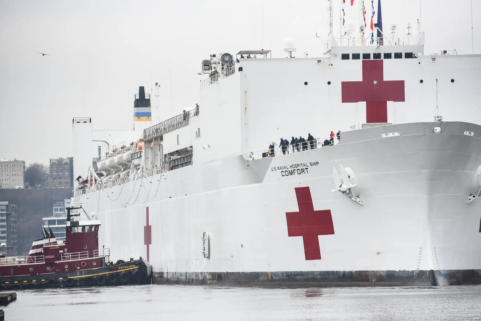 PHOTOS: USNS Comfort hospital ship arrives in NYC