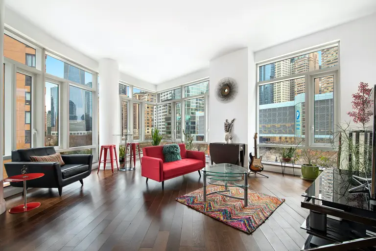 For $1.75M, a corner Battery Park condo with direct Freedom Tower views