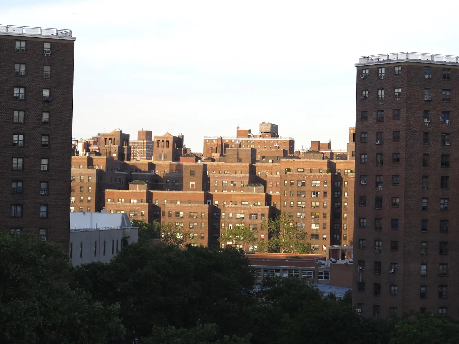 De Blasio announces more testing and supplies for NYCHA residents, support for seniors
