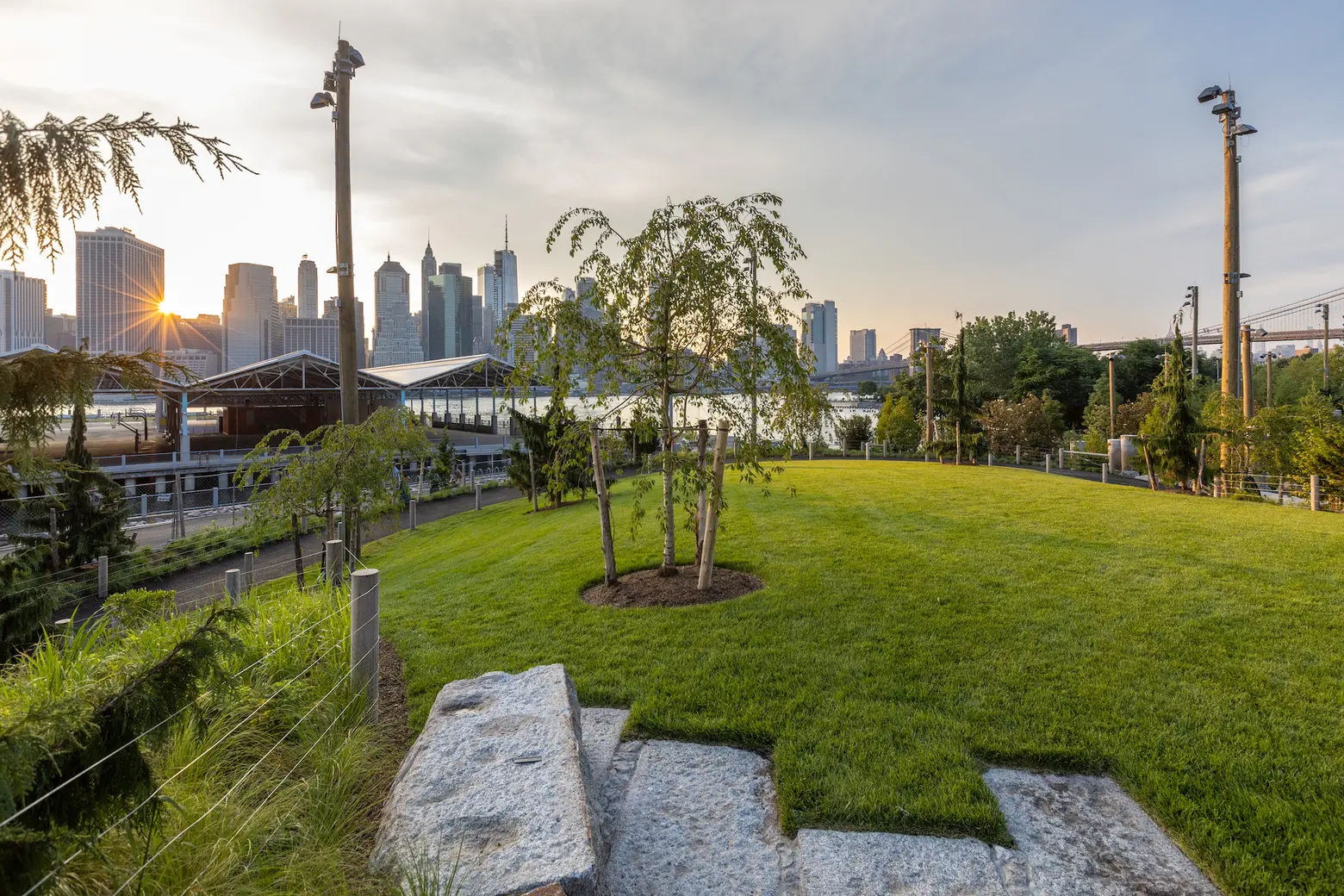 Three acres of new green space open at Brooklyn Bridge Park
