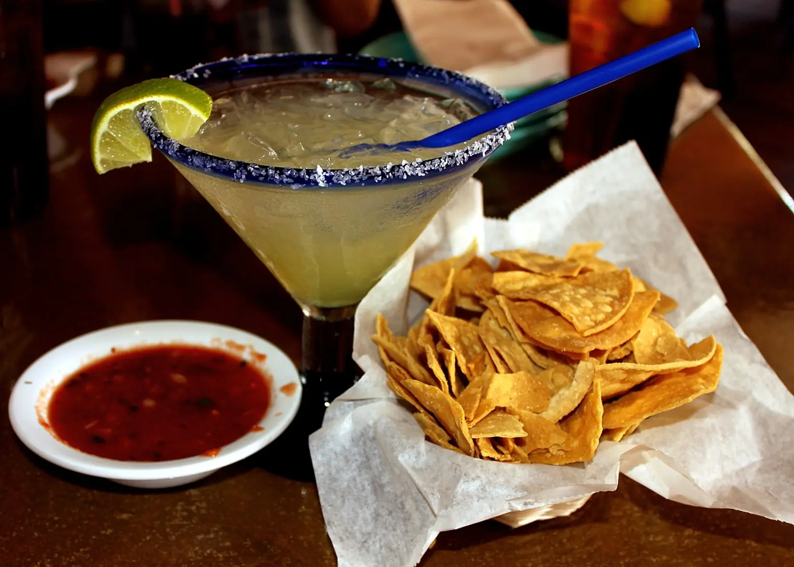 Serving chips is not enough to comply with New York’s new booze rules