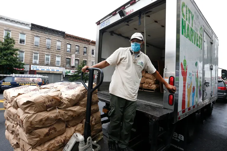 ‘No end in sight’: How NYC is dealing with the growing hunger crisis