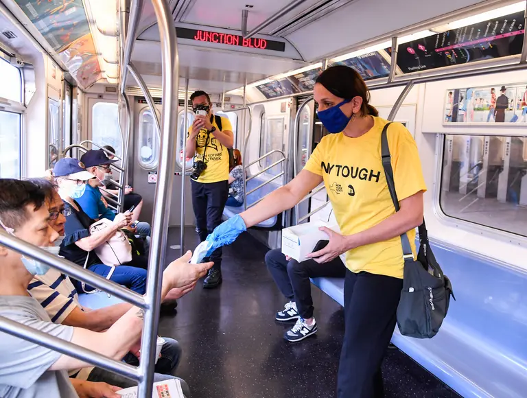 MTA wants Apple to make it easier for users to unlock iPhones with masks on