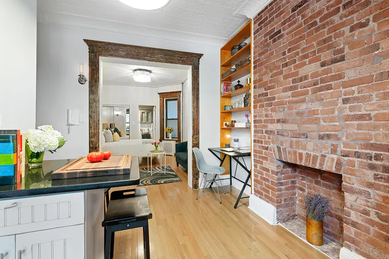$450K Prospect Heights studio has old-world details and a work-from-home nook