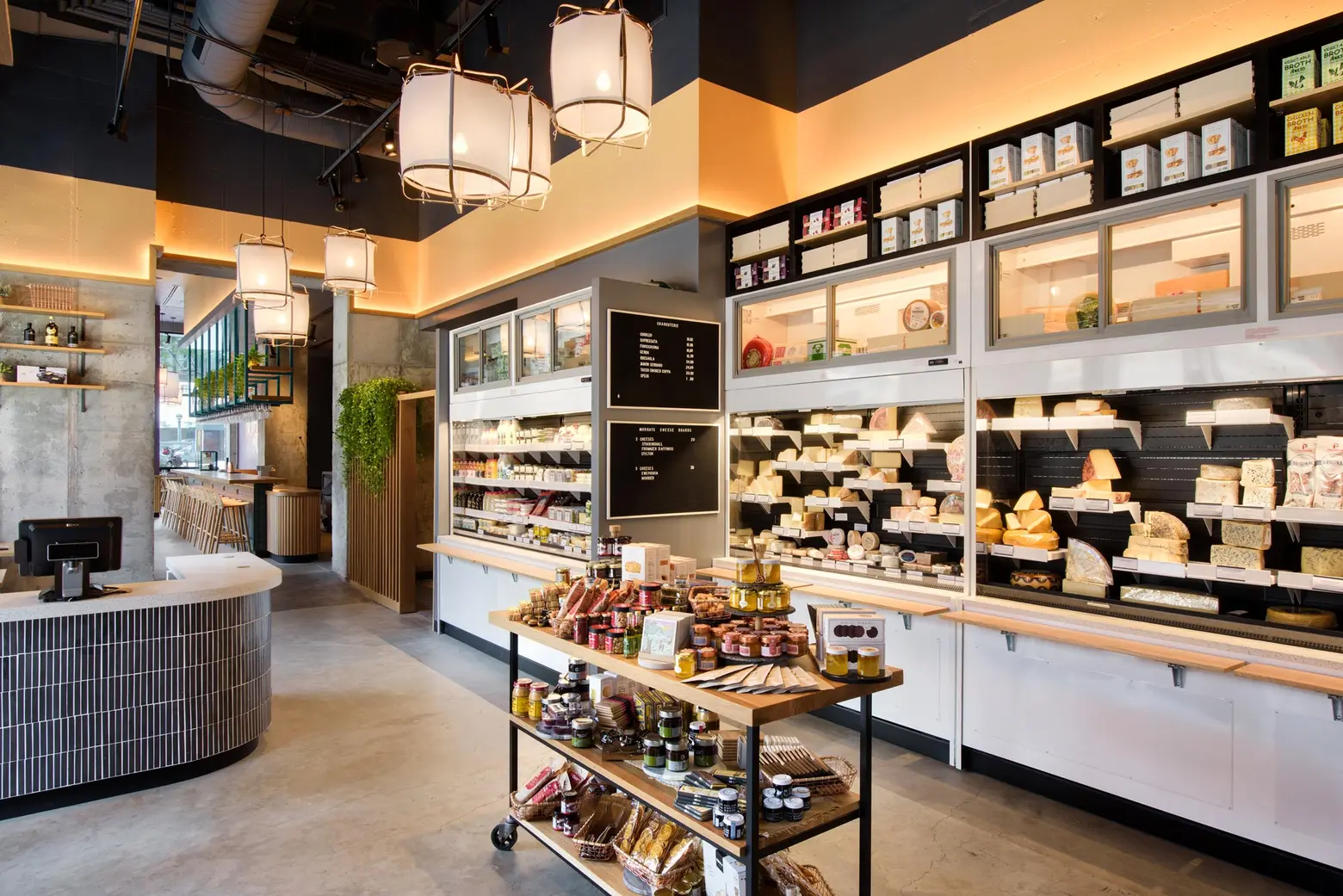 Murray’s Cheese opens a new flagship in Long Island City