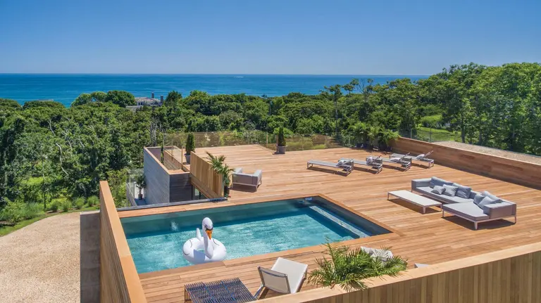 $10M Montauk home has a rooftop pool overlooking the ocean
