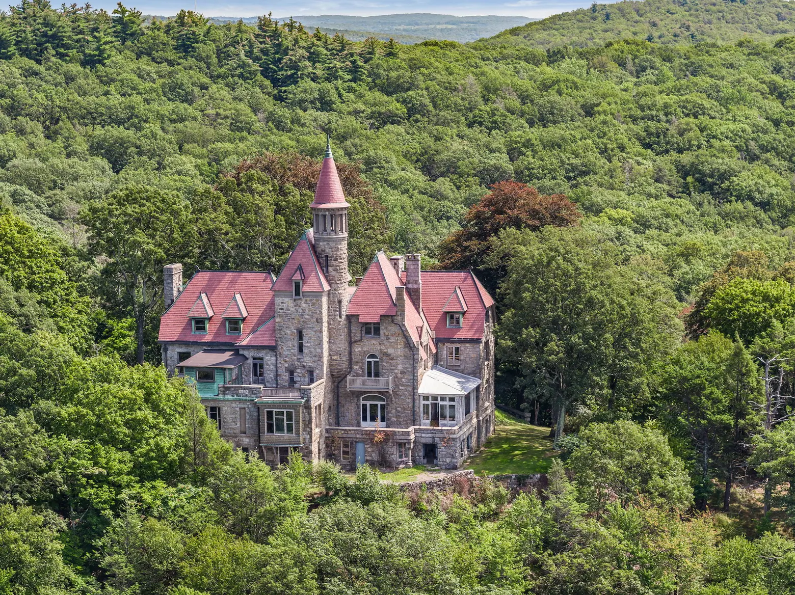Live in your very own 19th-century castle above the Hudson River for $3.5M