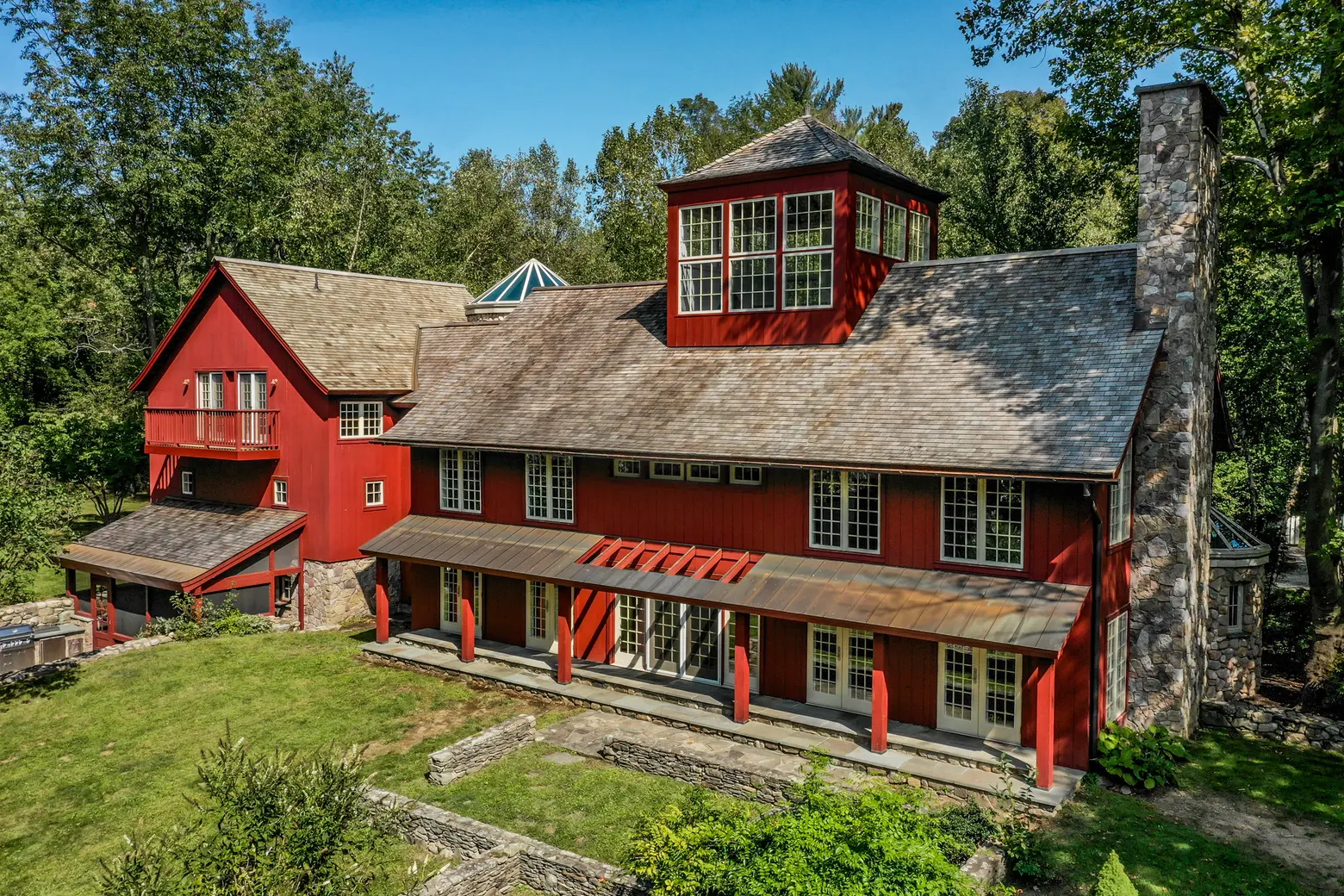 For $2M, a Connecticut estate with a rebuilt barn and ties to the NYC art world