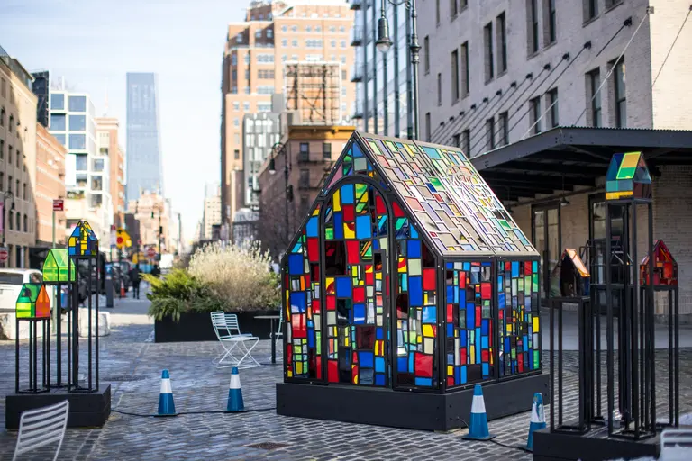 Tom Fruin’s famous colorful glass house sculptures arrive in Meatpacking District
