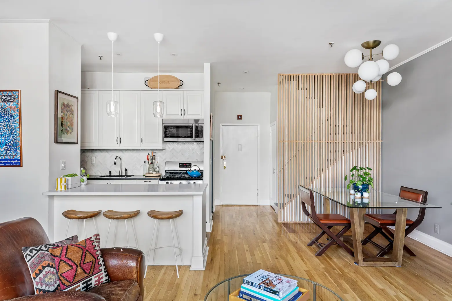 $1.75M Cobble Hill duplex combines its warehouse roots with trendy updates