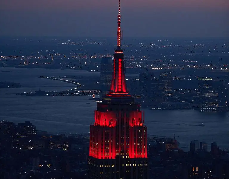 Empire State Building’s heartbeat light show returns for nationwide COVID-19 memorial