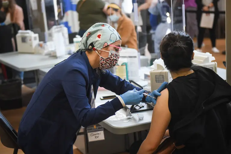 New York orders all state workers to be vaccinated or tested regularly