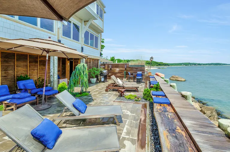 $2.3M bayfront home on the North Fork is like your own anchored ‘houseboat’