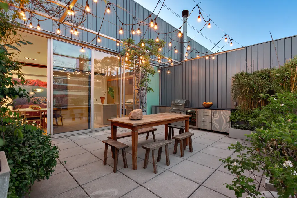 There’s a landscaped outdoor oasis at this $7.5M penthouse loft in ...
