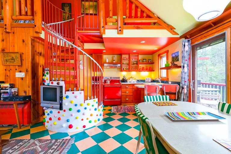 Kate Pierson of the B-52s lists her retro Catskills compound for $2.2M, kitschy furnishings included
