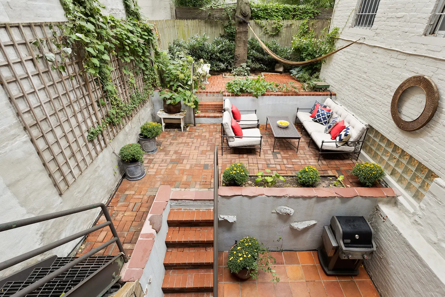 A three-level garden and a bonus room make this East Village co-op worth the $1.9M ask
