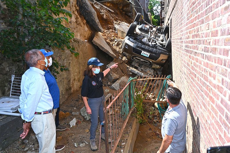 Here's How New Yorkers Affected By Hurricane Ida Can Get Help | 6sqft