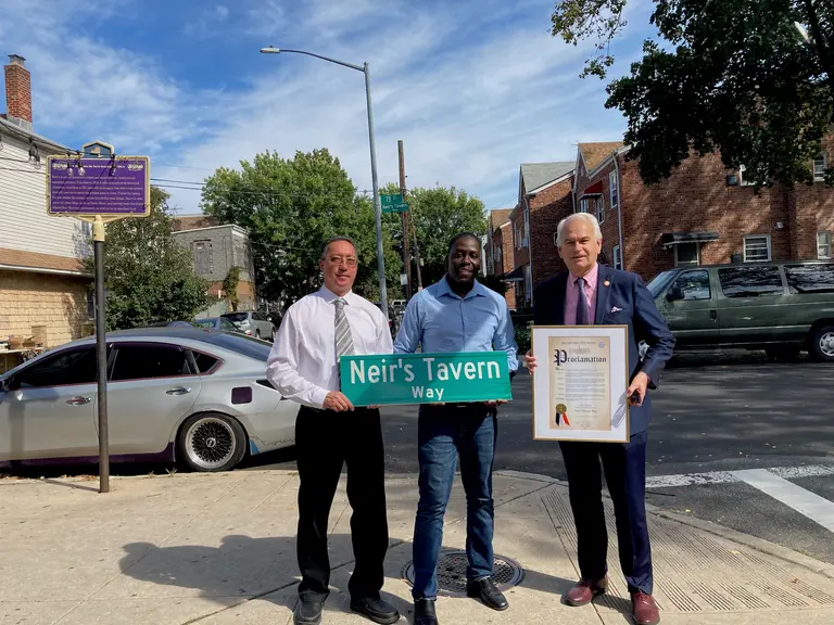 Historic Neir’s Tavern honored with street co-naming in Queens