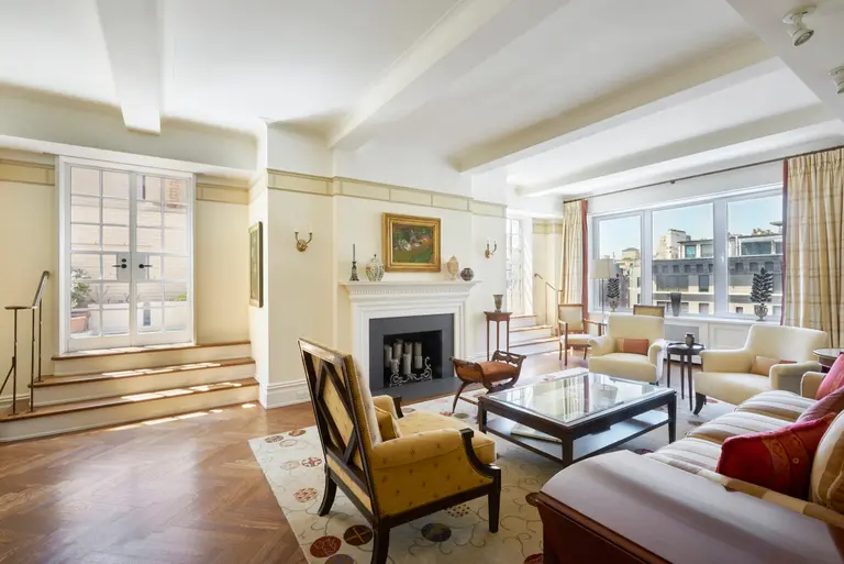 A terrace and high-floor views make this $4.6M pre-war classic six the perfect Park Avenue pad