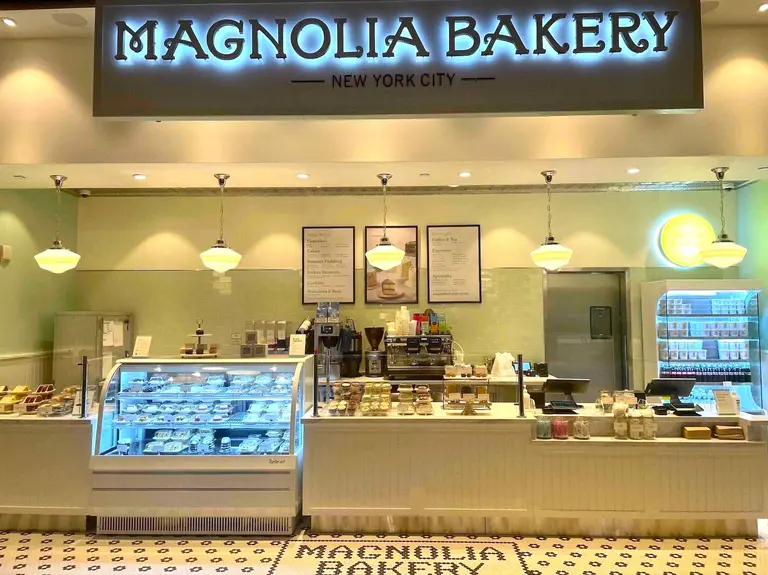 Magnolia Bakery opens new location in Hudson Yards