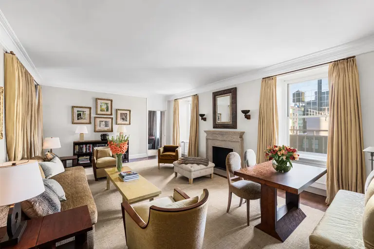 For $1.8M, a co-op in a Lenox Hill landmark has two exposures and five-star hotel service