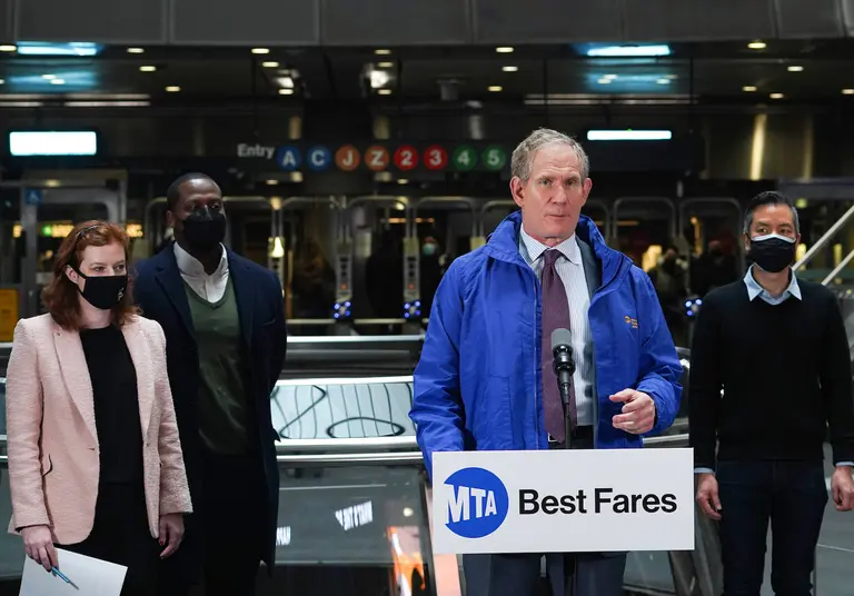 MTA to roll out fare-capping pilot program for OMNY this month