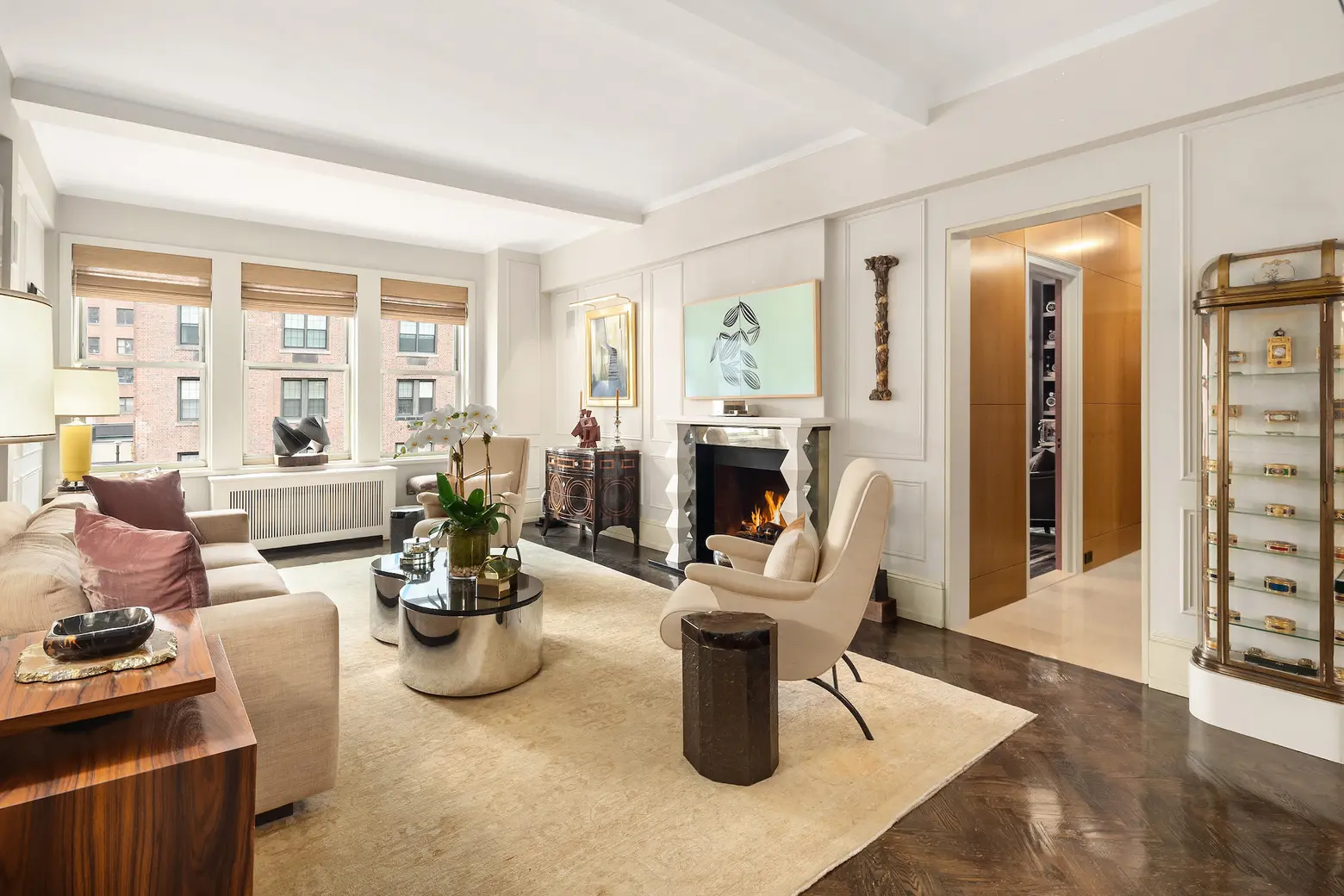 In the exclusive enclave of Sutton Place, an elegant co-op with extra space asks $1.9M