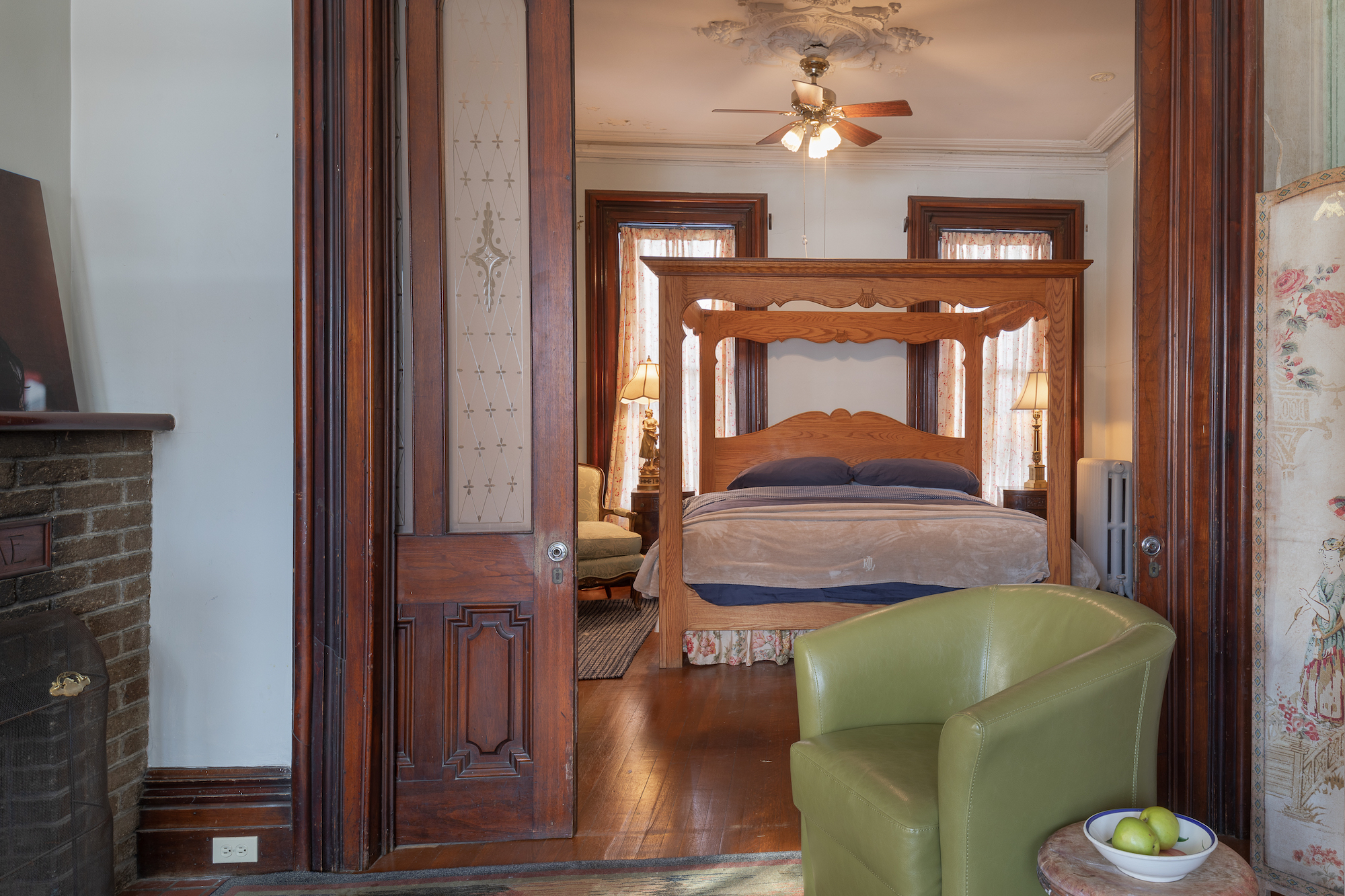 For $1M, This Historic Hudson Bed And Breakfast Has Lots Of Options ...