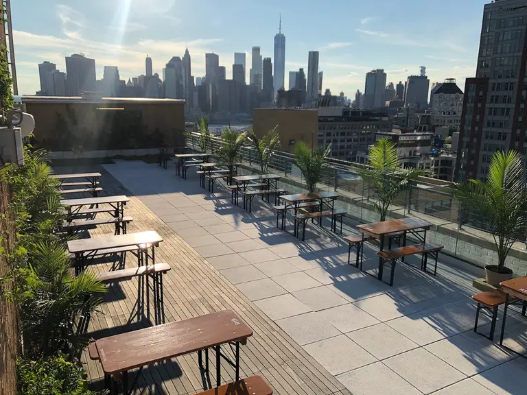 14 NYC breweries with outdoor seating | 6sqft