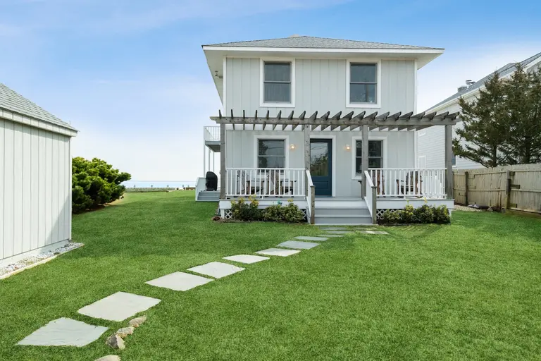 $2.7M North Fork beach bungalow has water views from every room