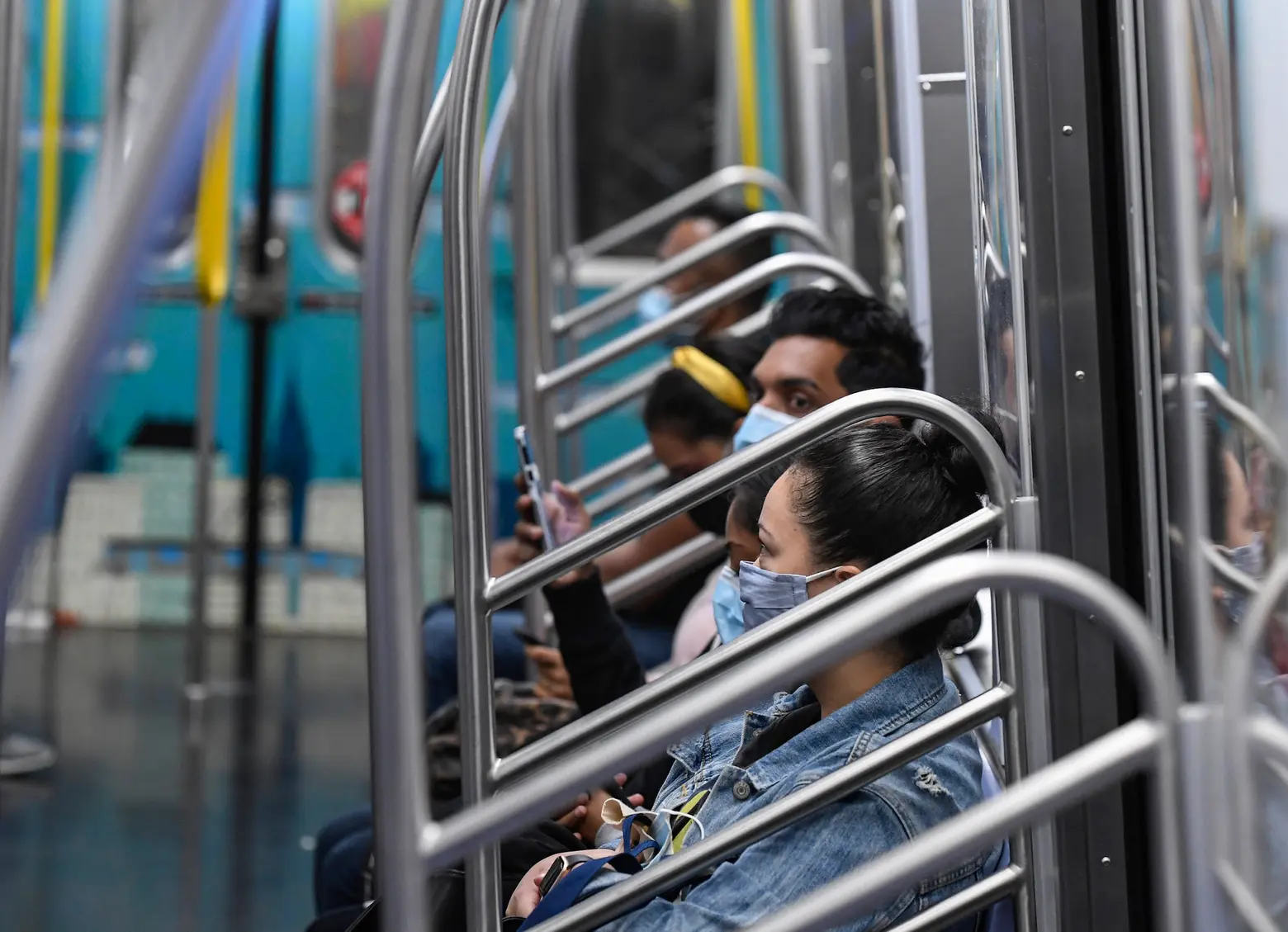 New York lifts mask mandate on public transit