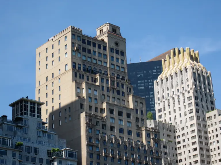 Casino mogul Steve Wynn lists Central Park South penthouse for $90M