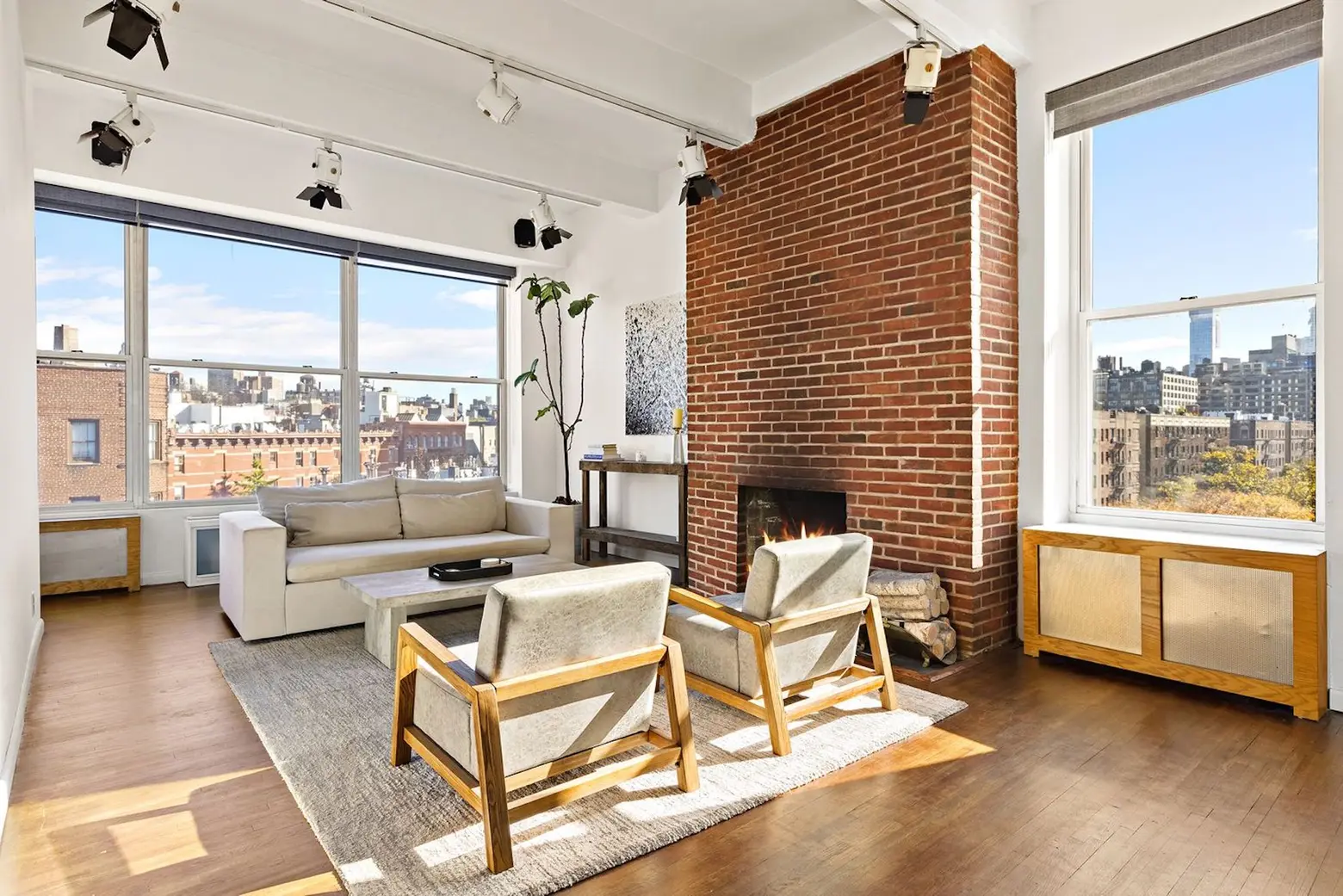 West Village co-op has a shared landscaped courtyard and roof deck for $2.75M