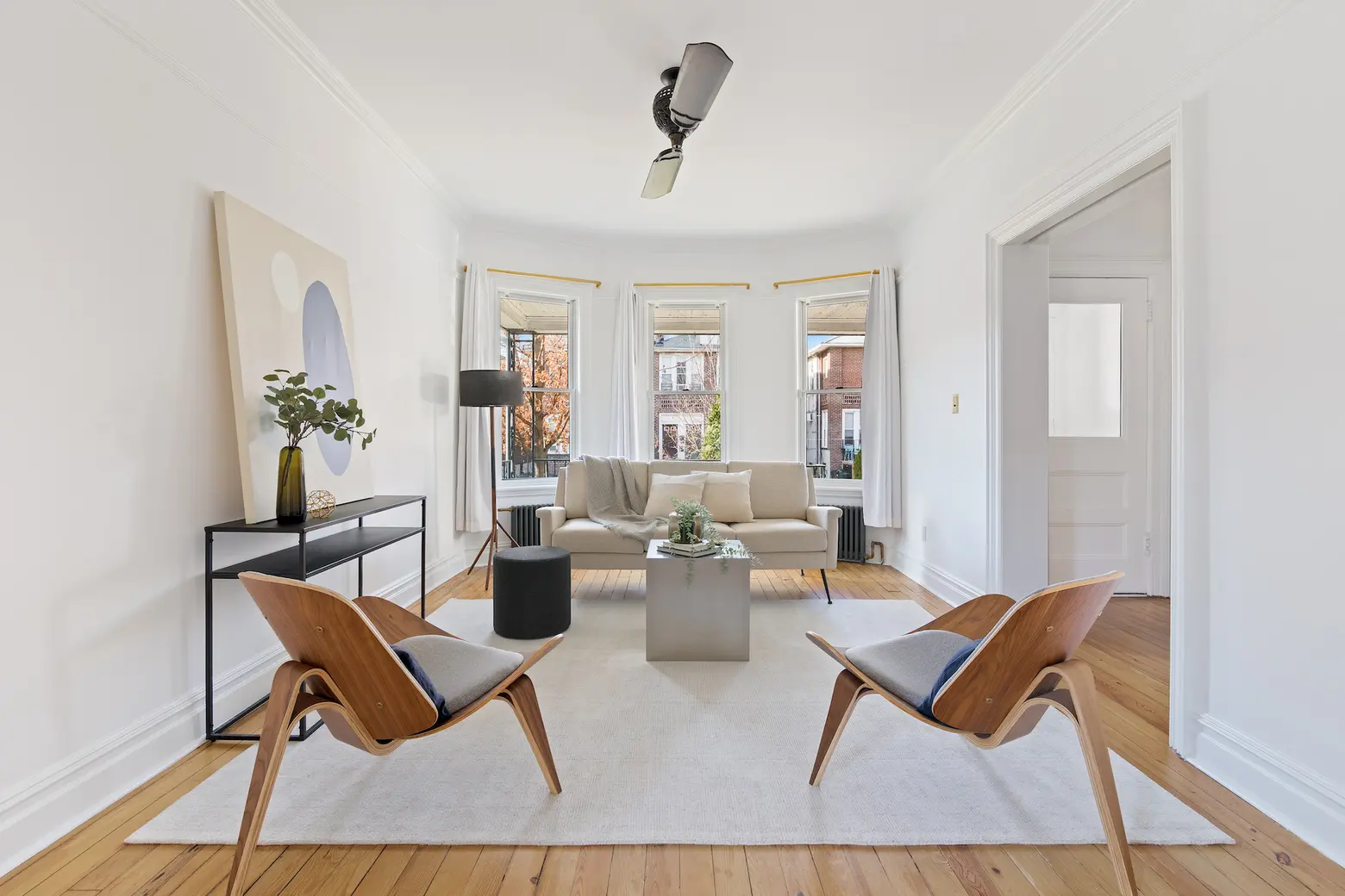 Everyone can have their own room in this charming $2M Brooklyn house with parking and a yard