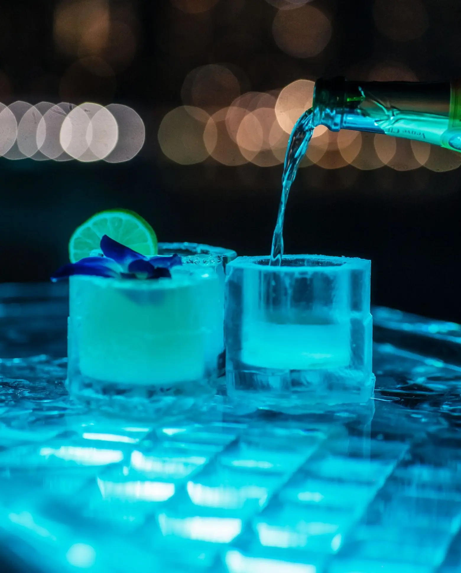 Stamped Ice Trend Heats Up At Cocktail Bars